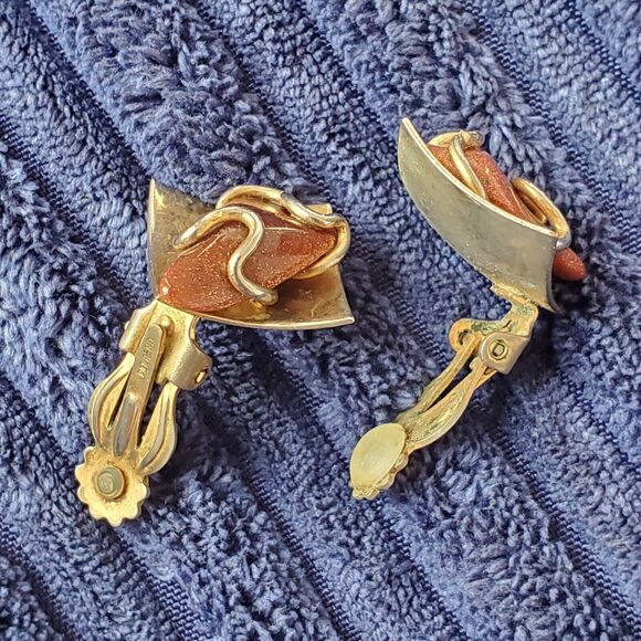 Abstract Goldstone Clip Earrings Amber Adventurine Copper Wire Vintage Mod Retro - Picture 13 of 16